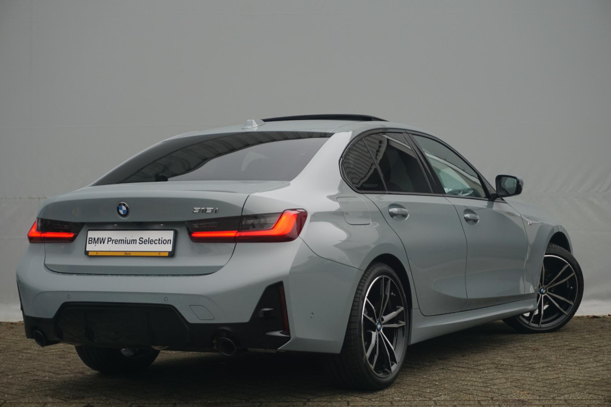 BMW 3 Serie Sedan 318i - Afbeelding 2