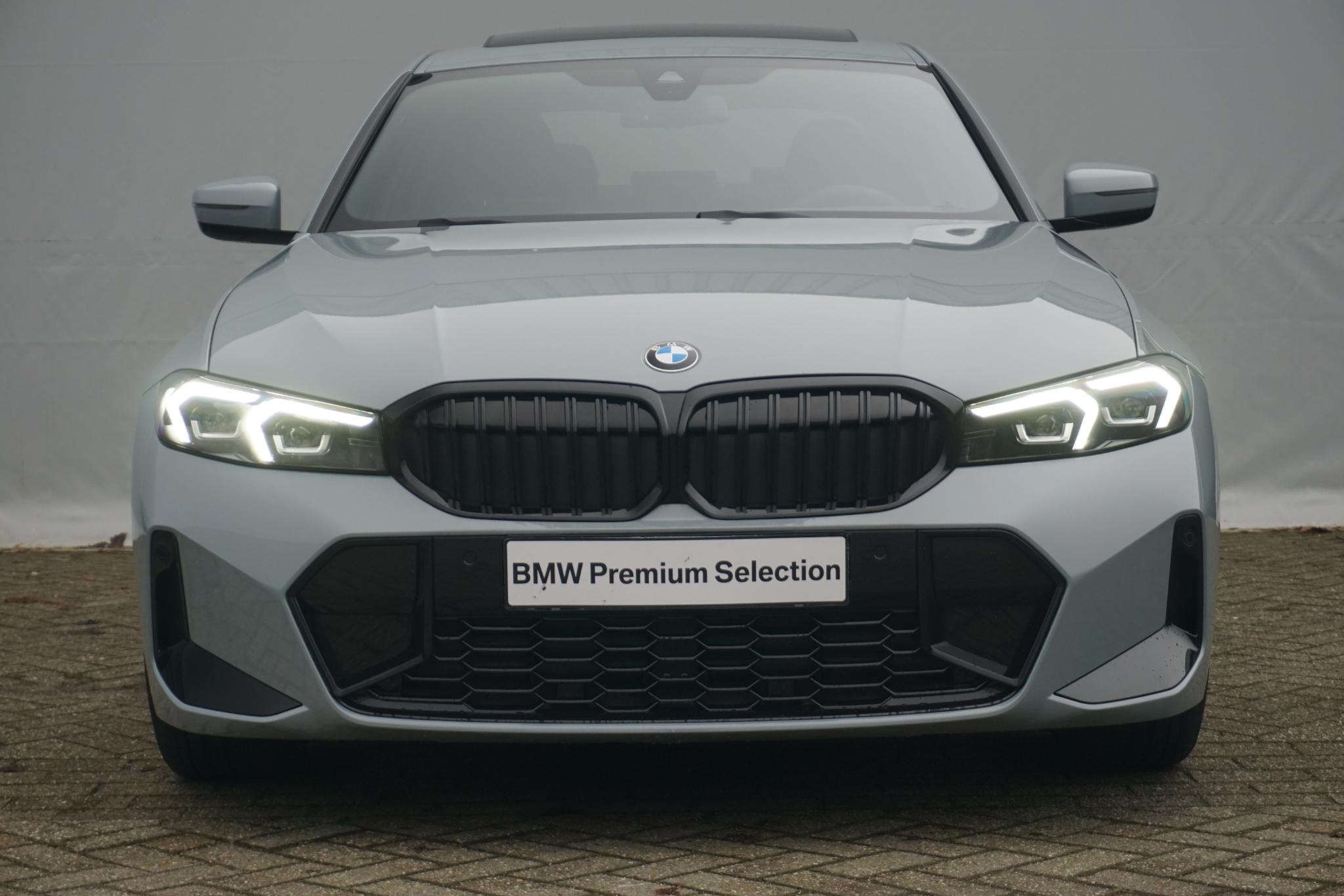 BMW 3 Serie Sedan 318i - Afbeelding 4