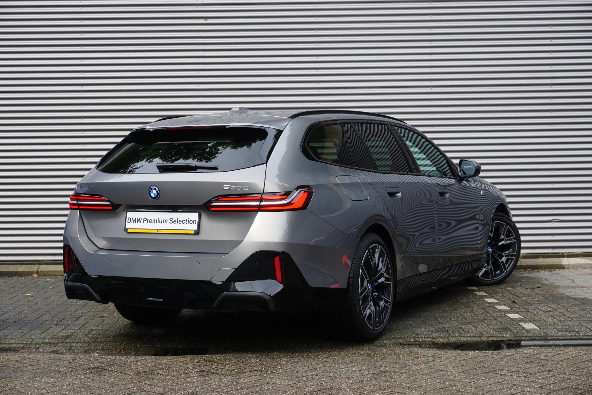 BMW 5 Serie Touring 530e - Afbeelding 2