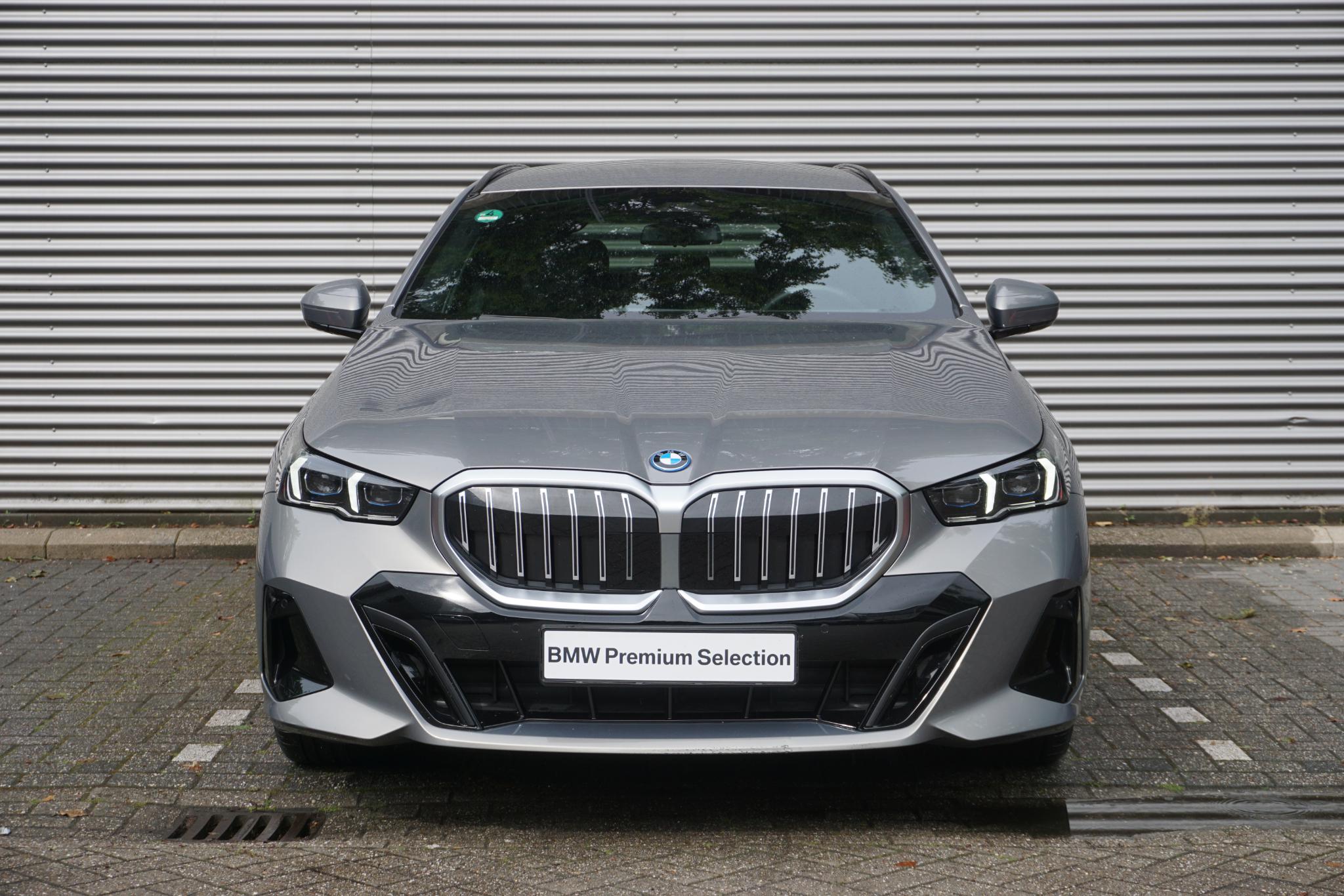 BMW 5 Serie Touring 530e - Afbeelding 3