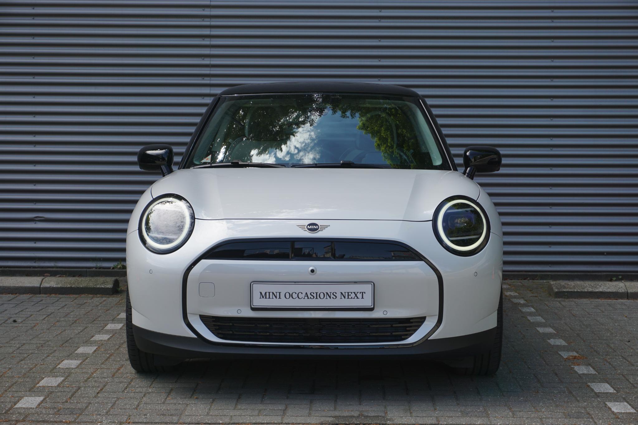 MINI 3-Deurs Cooper E - Afbeelding 2