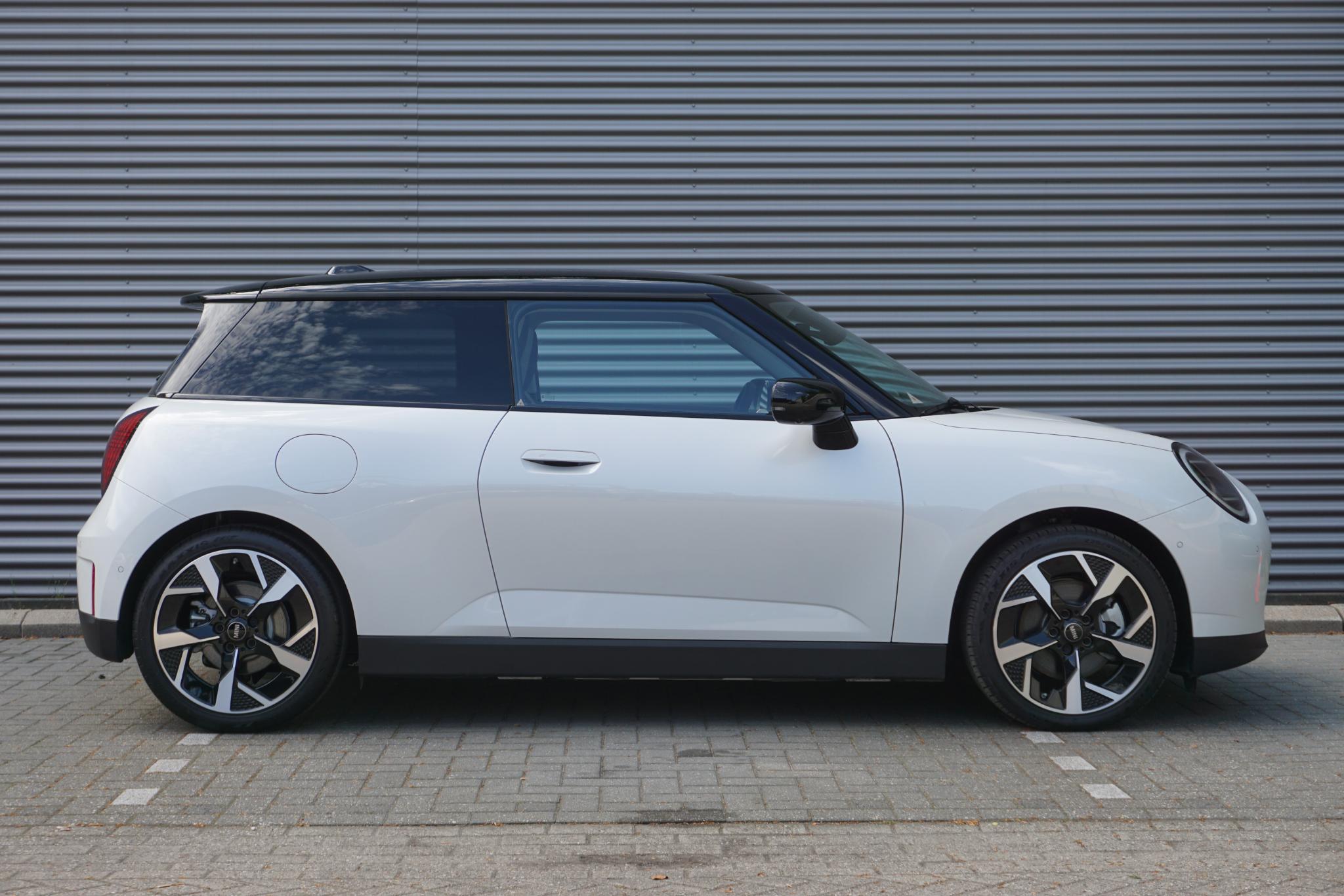 MINI 3-Deurs Cooper E - Afbeelding 3