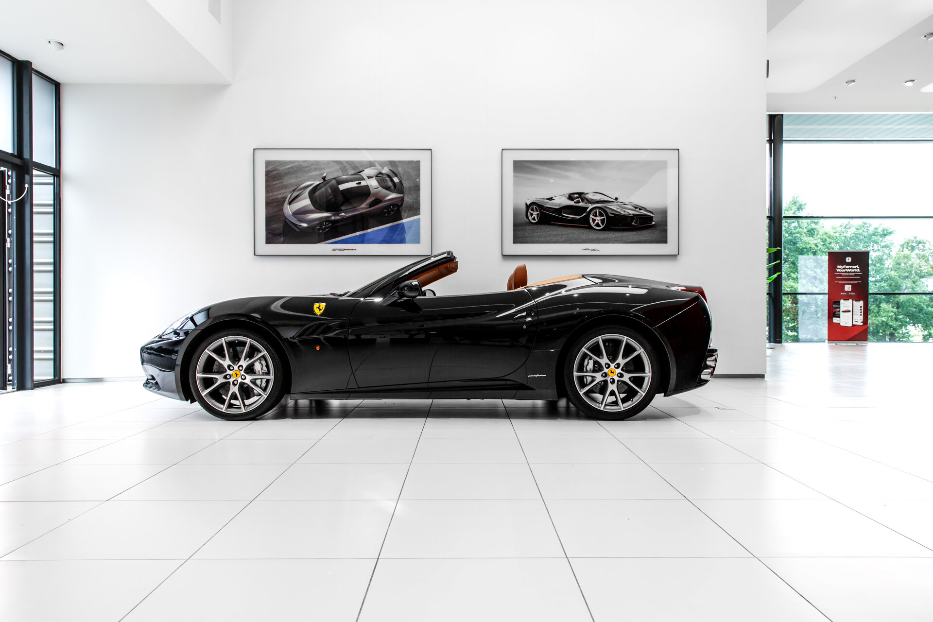 Ferrari California ~Ferrari Munsterhuis~ - Afbeelding 1