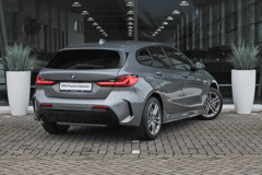 BMW 1 Serie 118i High Executive M Sport Automaat - Afbeelding 3
