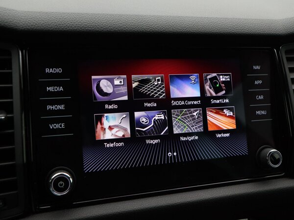Apple Carplay/Android Auto