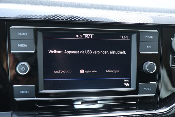 Apple Carplay/Android Auto