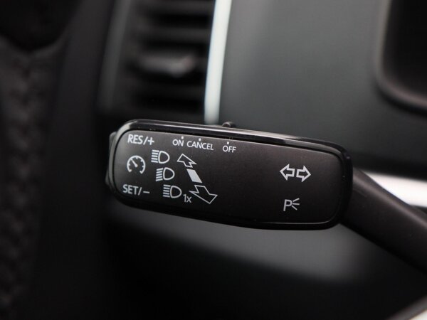 Apple Carplay/Android Auto
