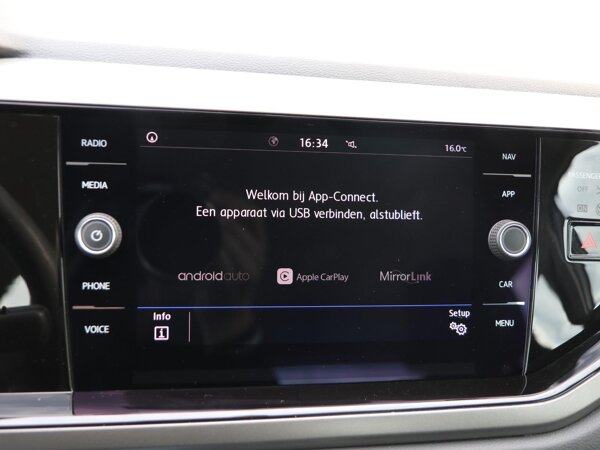 Apple Carplay/Android Auto
