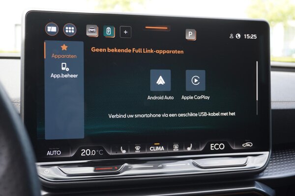 Apple Carplay/Android Auto