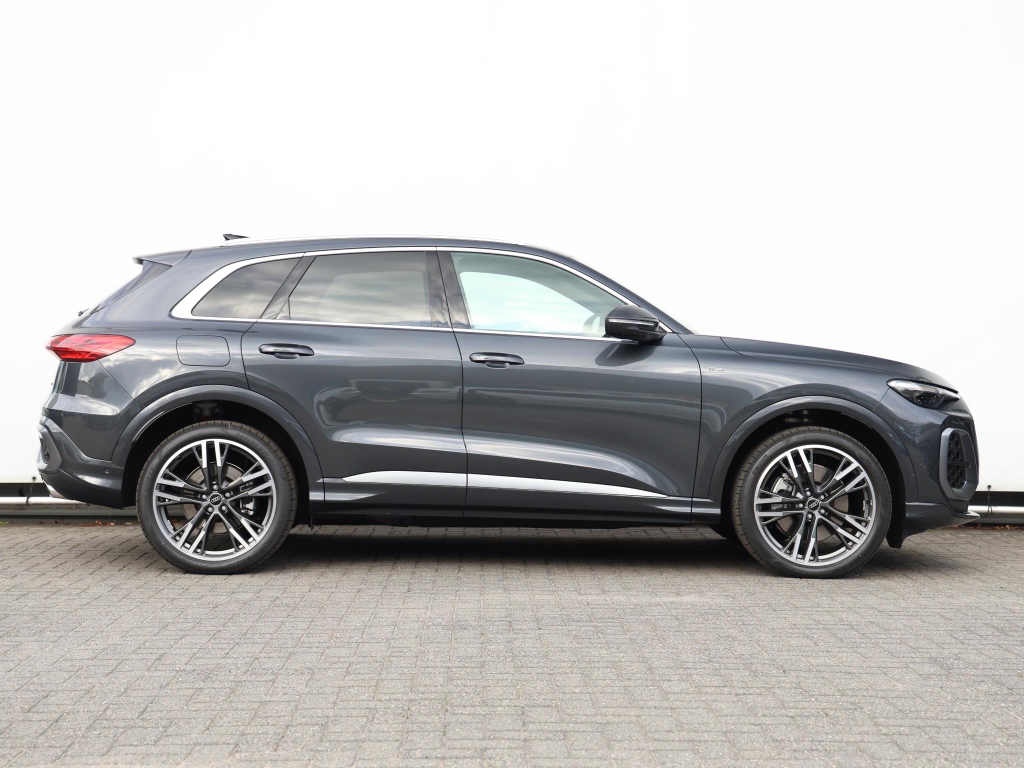 Audi Q5 S edition 2.0 TFSI e 220 kW / 299 PK SUV - Afbeelding 2