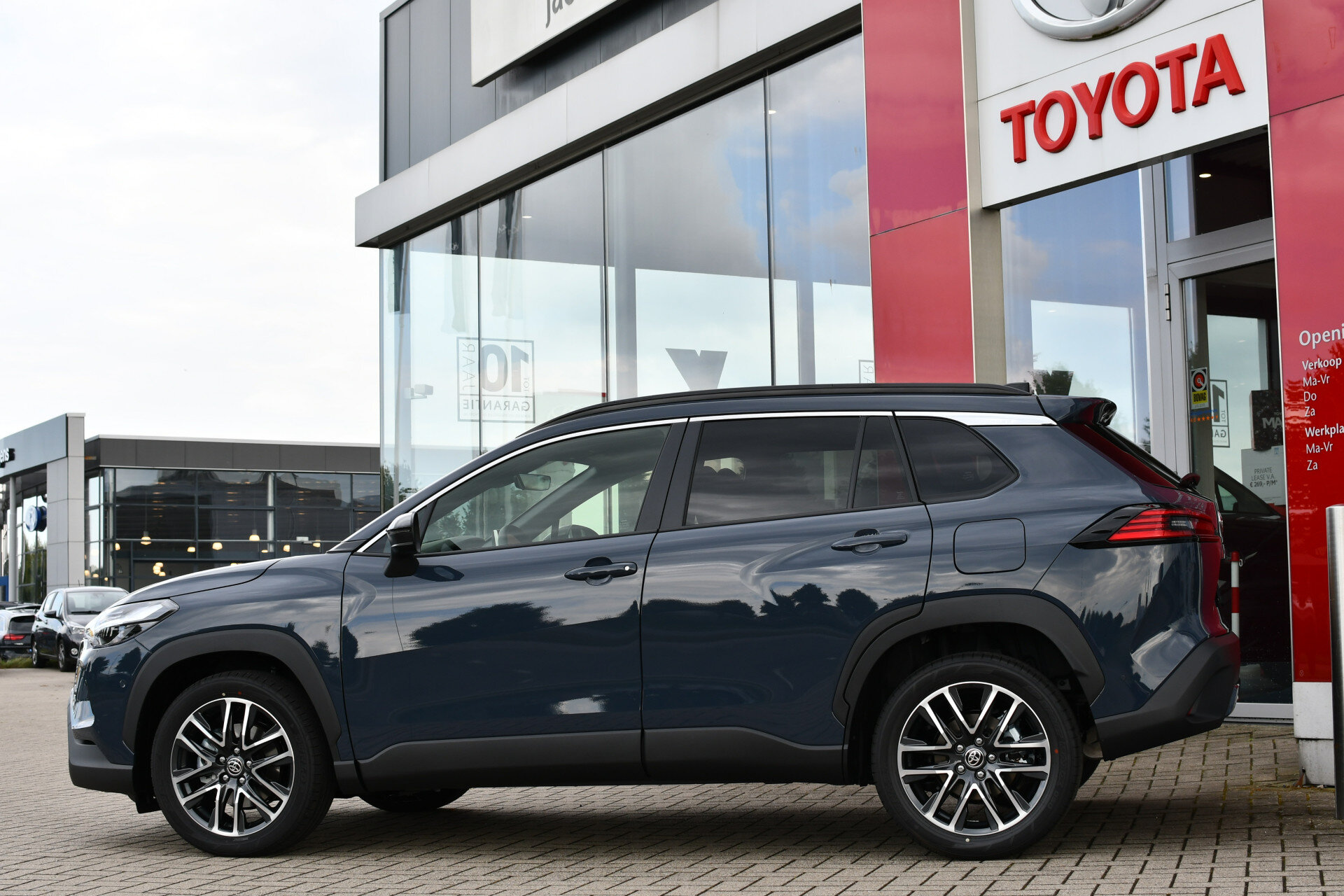 Toyota Corolla Cross Hybrid 180 Executive Automaat 180pk - Afbeelding 5