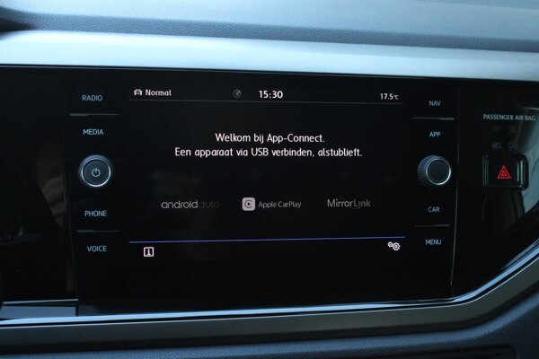 Apple Carplay & Android Auto