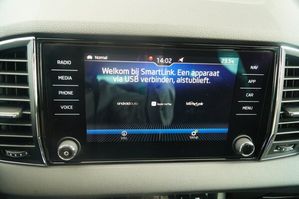 Apple Carplay/Android Auto