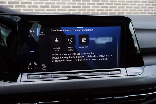 Apple Carplay/Android Auto
