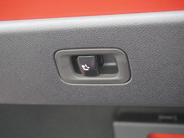 Trekhaak met ESP® aanhangwagenstabilisatie Trekhaak met ESP® aanhangwagenstabilisatie