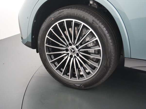 20" vijf-dubbelspaakse lichtmetalen velgen