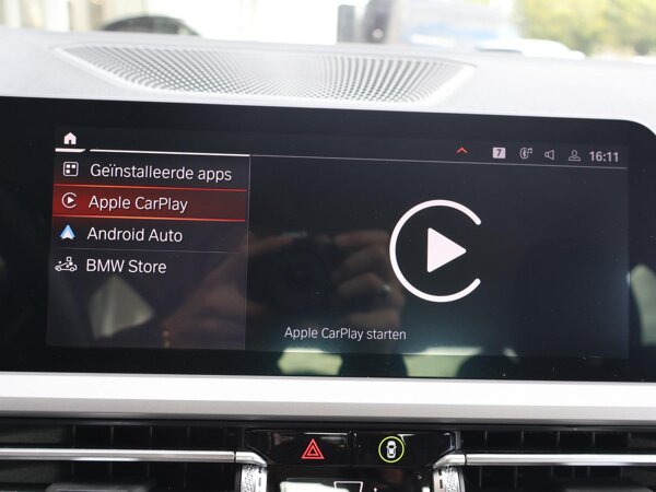 Apple Carplay/Android Auto