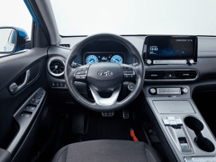 Hyundai KONA EV Comfort 64 kWh | Trekhaak | Warmtepomp | Navigatie - Afbeelding 3