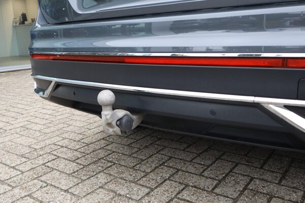 trekhaak elektrisch uitklapbaar