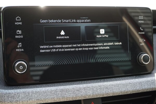 Apple Carplay/Android Auto