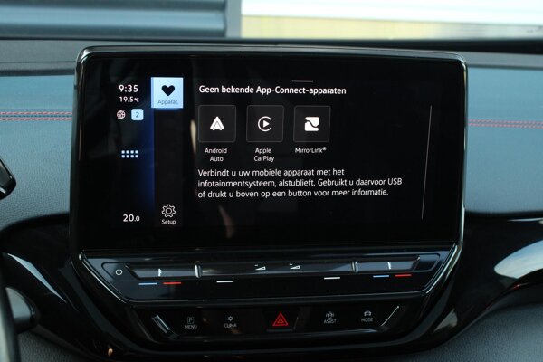 Apple Carplay/Android Auto