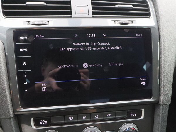 Apple Carplay/Android Auto