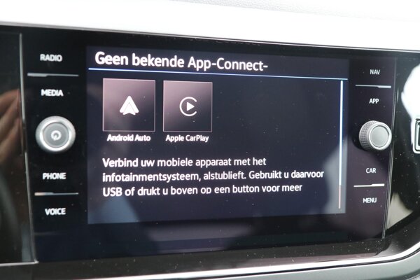 Apple Carplay/Android Auto