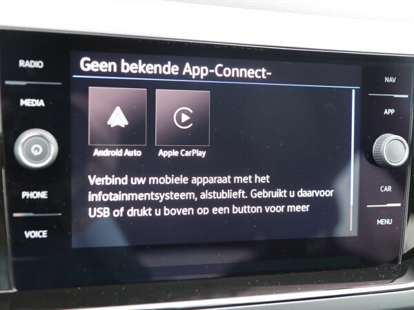 Apple Carplay/Android Auto