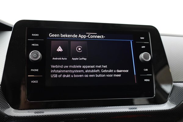 Apple Carplay/Android Auto