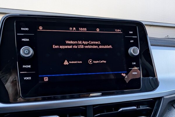 Apple Carplay/Android Auto