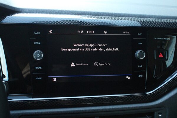 Apple Carplay/Android Auto