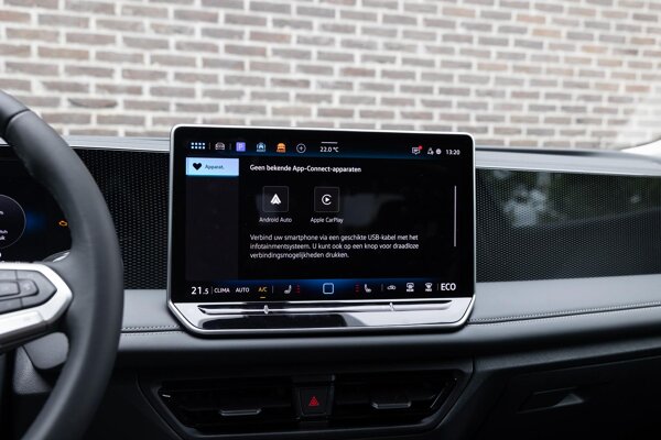 Apple Carplay/Android Auto