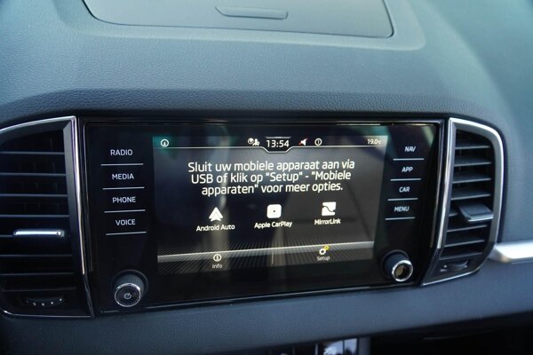 Apple Carplay/Android Auto