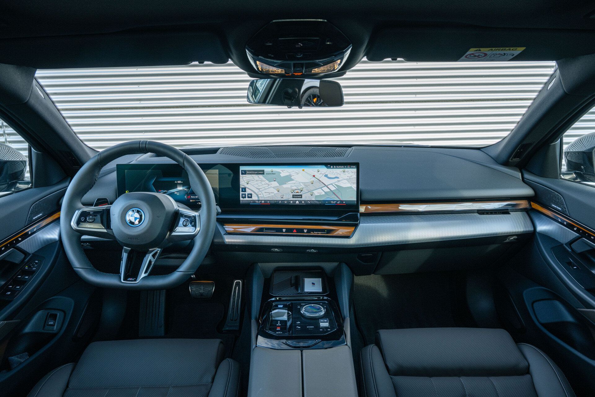 BMW i5 eDrive40 High Executive M Sport - Afbeelding 5