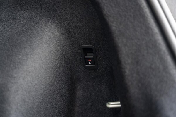 trekhaak wegklapbaar trekhaak wegklapbaar