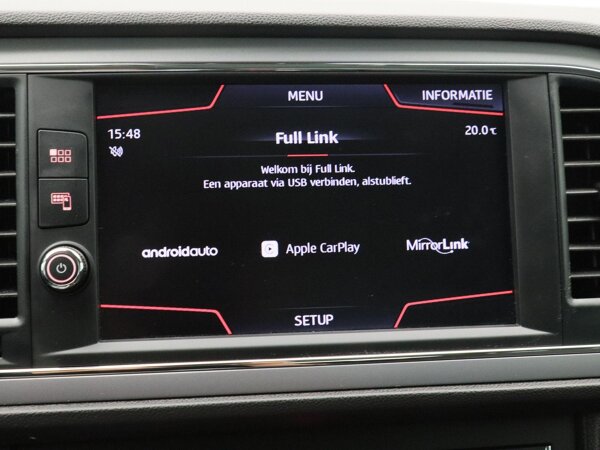 Apple Carplay/Android Auto