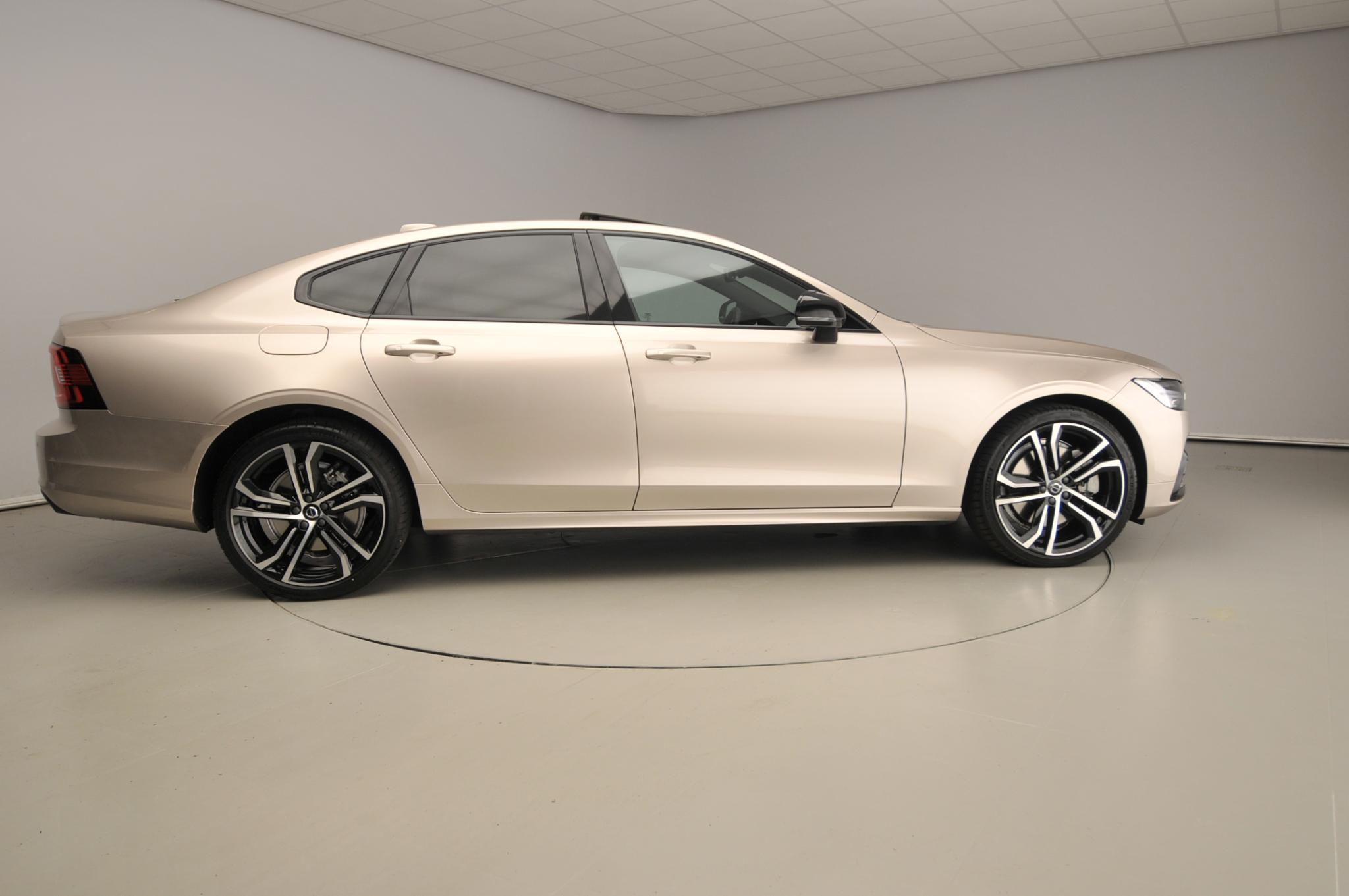Volvo S90 2.0 B5 Ultimate Bright - Bild 4