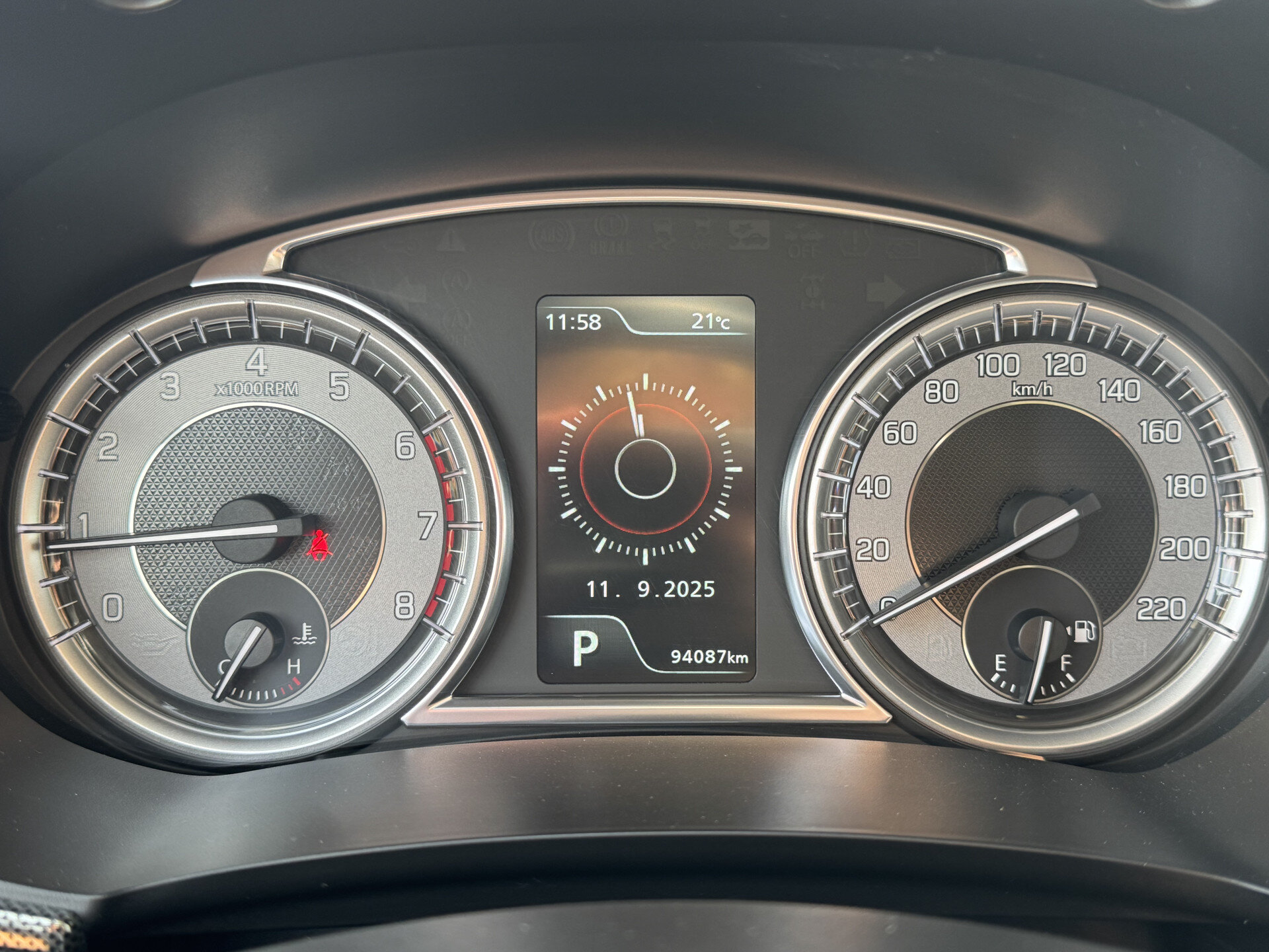 Suzuki Vitara 1.4 Boosterjet Style Smart Hybrid CVT Automaat 130pk - Afbeelding 4