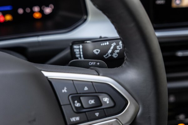 cruise control adaptief en stuurhulp