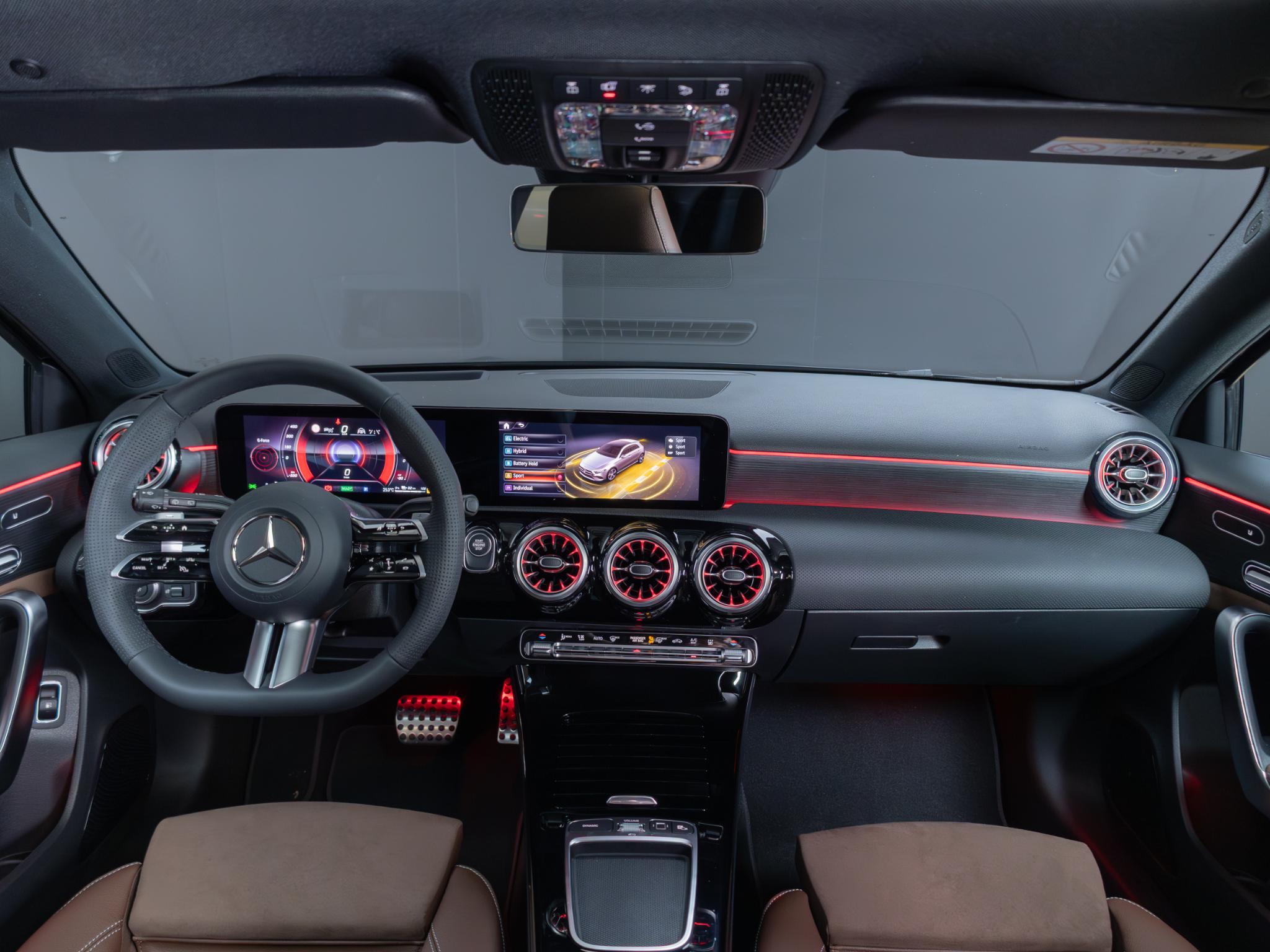 Mercedes-Benz A-Klasse Hatchback 250 e Business Solution AMG - Afbeelding 3