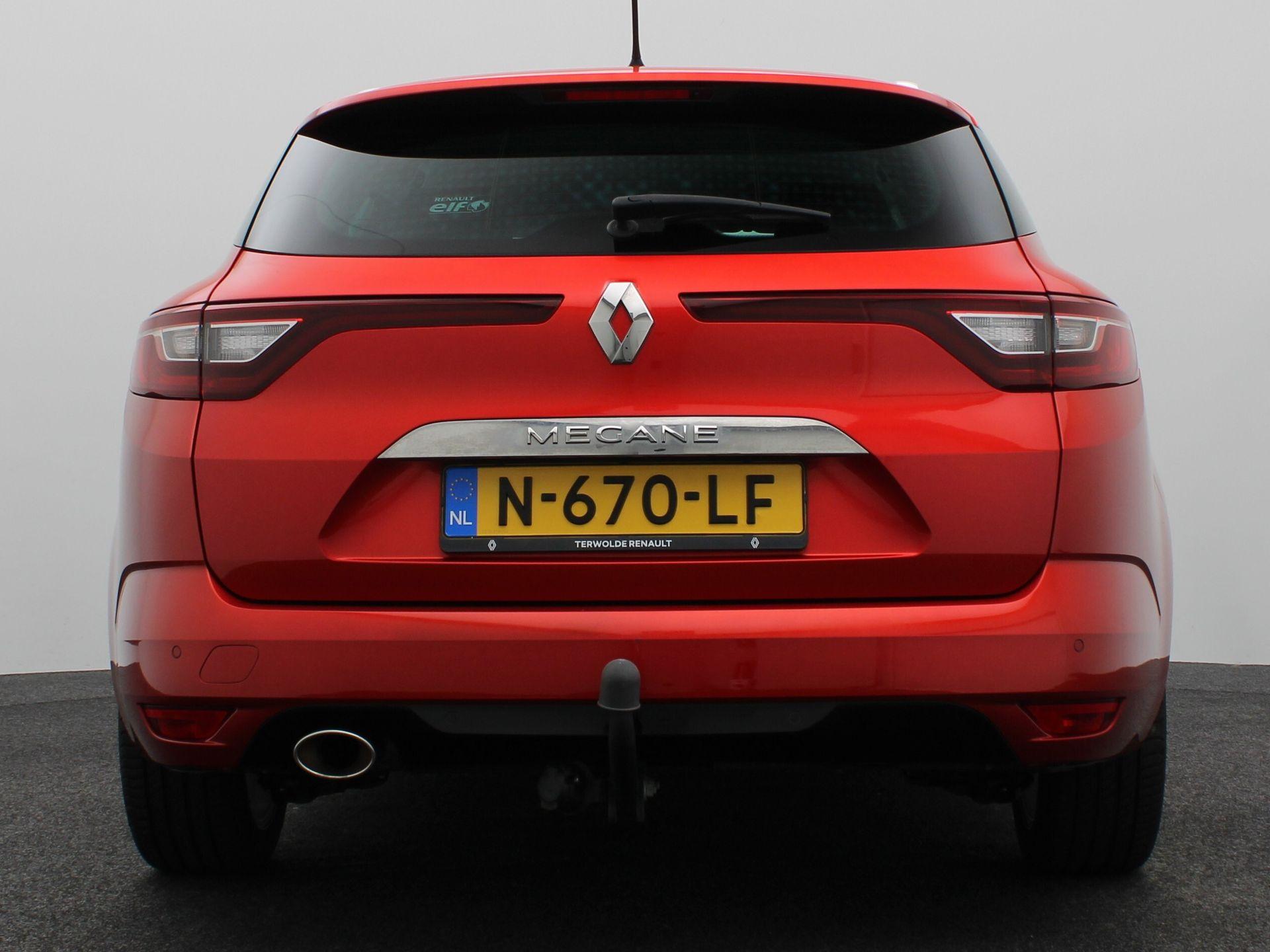 Renault Mégane Estate TCe 140 EDC GPF Intens - Afbeelding 5