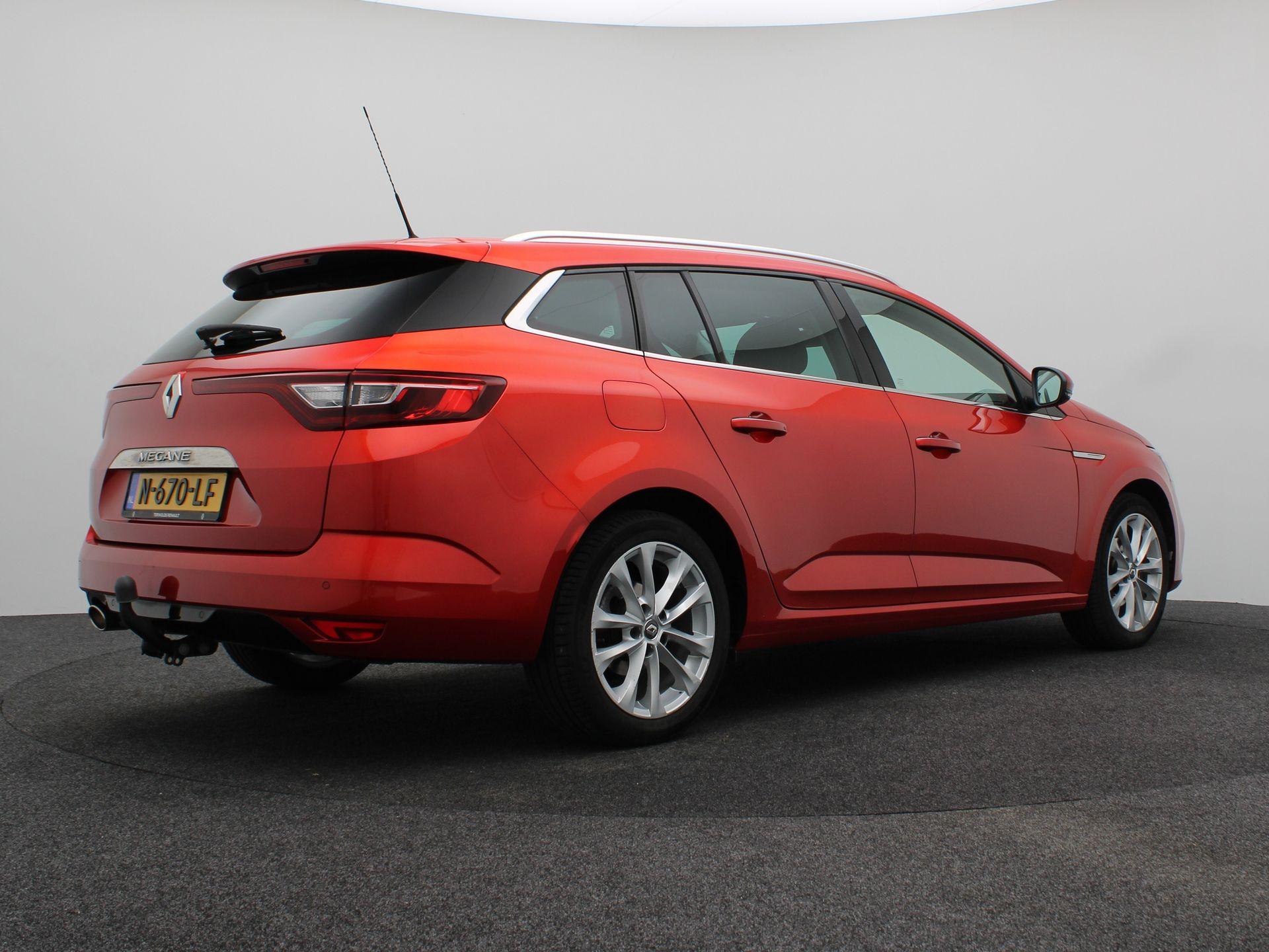 Renault Mégane Estate TCe 140 EDC GPF Intens - Afbeelding 5