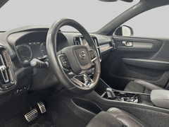Volvo XC40 1.5 T4 211PK PHEV RECHARGE R-DESIGN NAVI TEL PDC TREKHAAK LED NAP - Afbeelding 4
