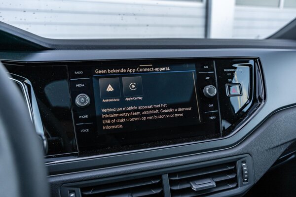 Apple Carplay/Android Auto