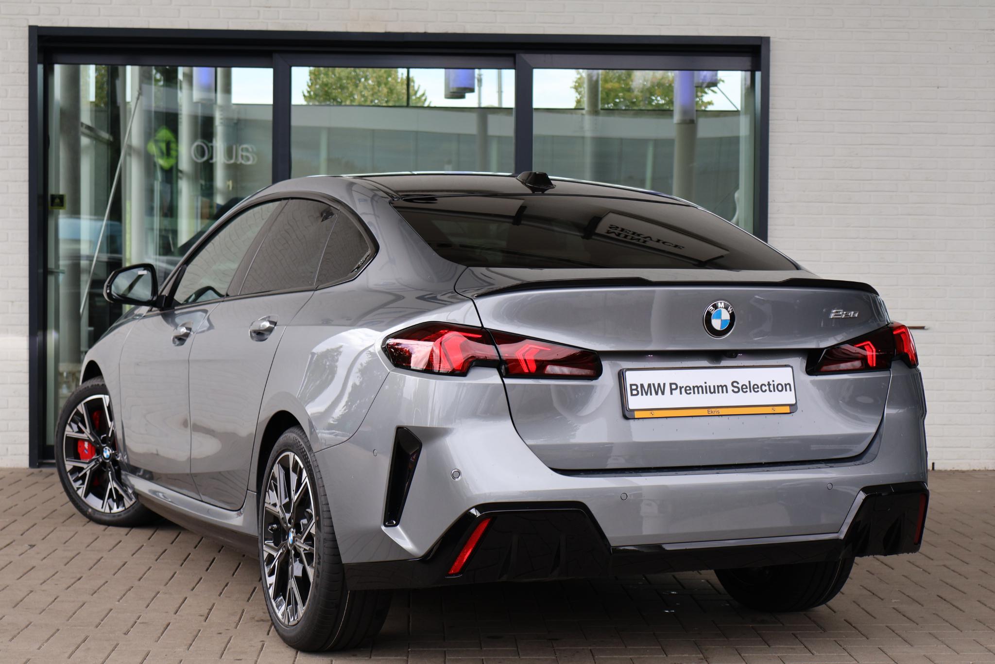 BMW 2 Serie Gran Coupé 220 M Sport Design Edition - Afbeelding 2