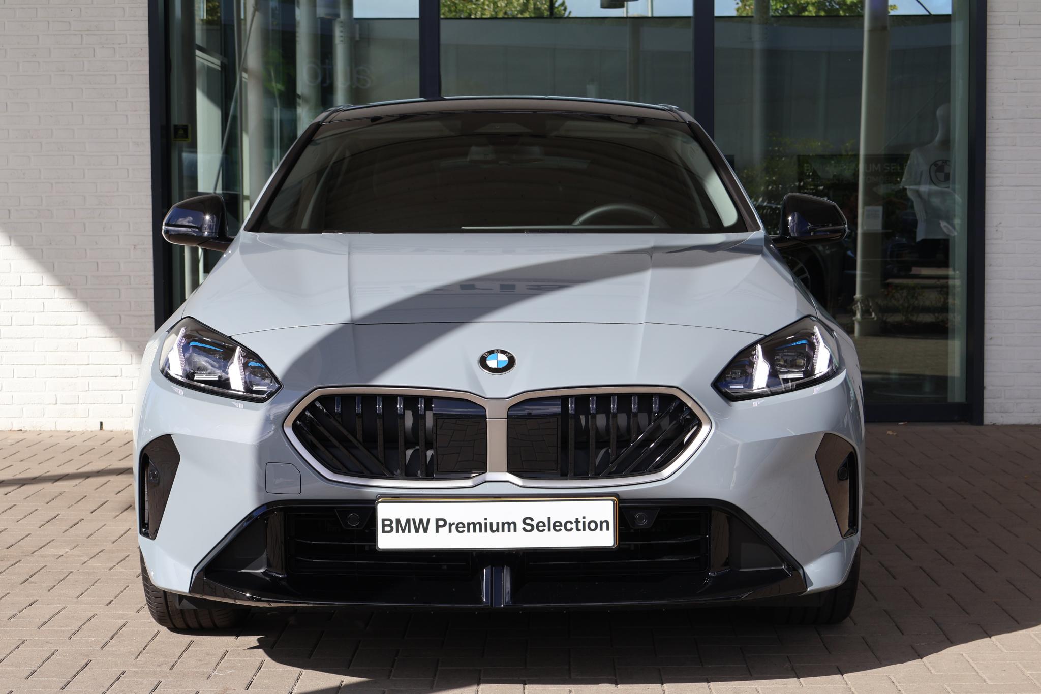 BMW 1 Serie 120 M Sport Design Edition - Afbeelding 3