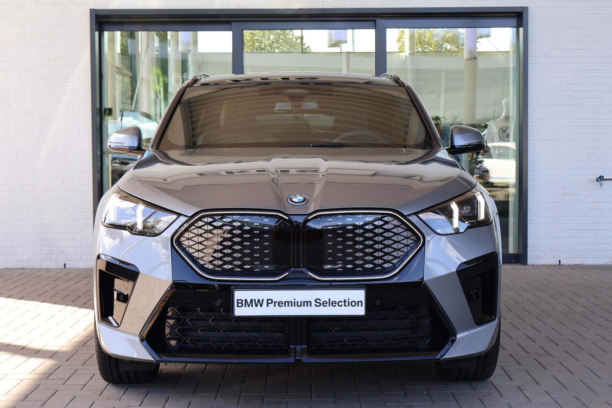 BMW iX2 eDrive20 67 kWh M Sport Edition - Afbeelding 3