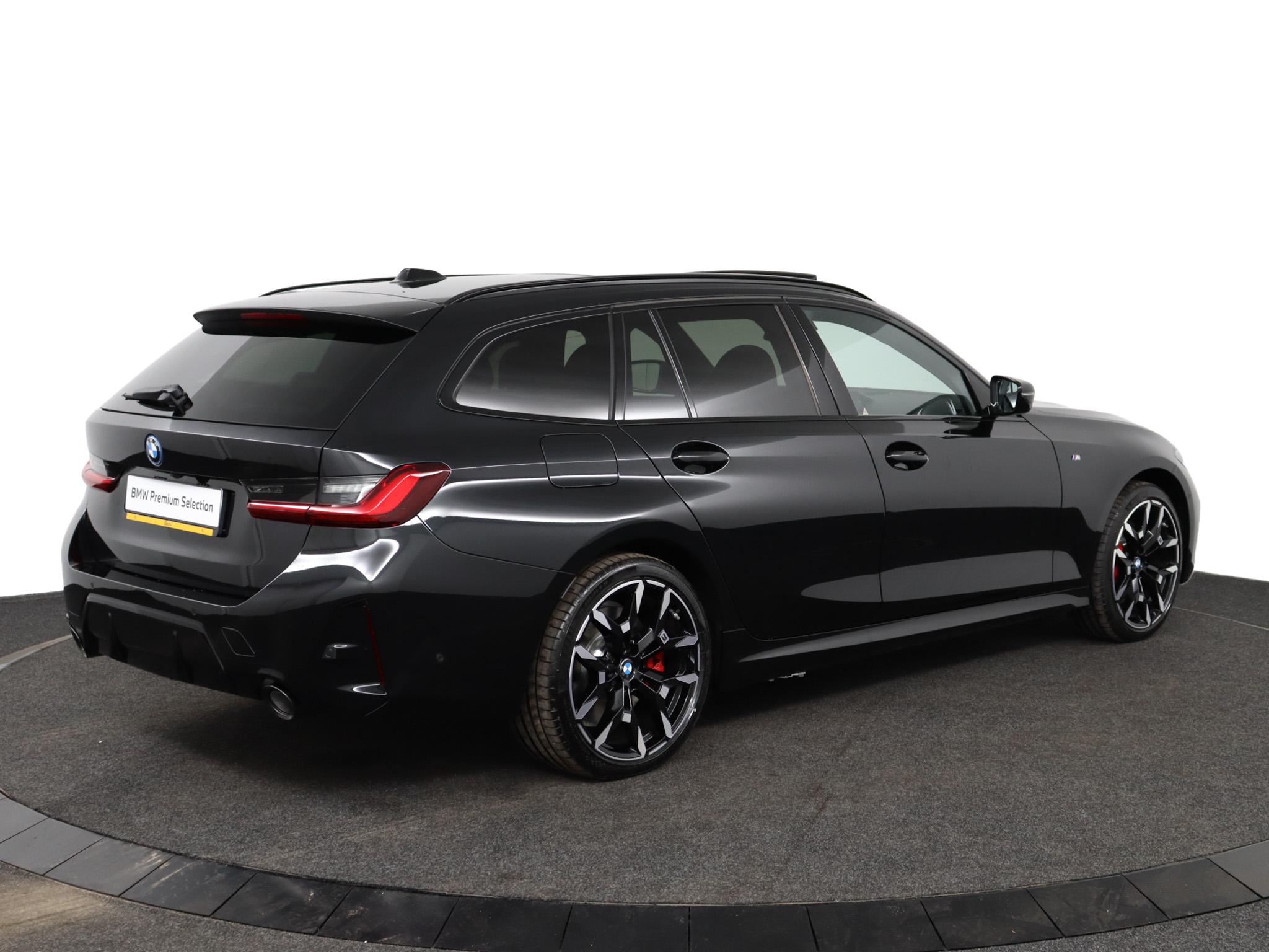 BMW 3 Serie Touring 330e xDrive - Afbeelding 2