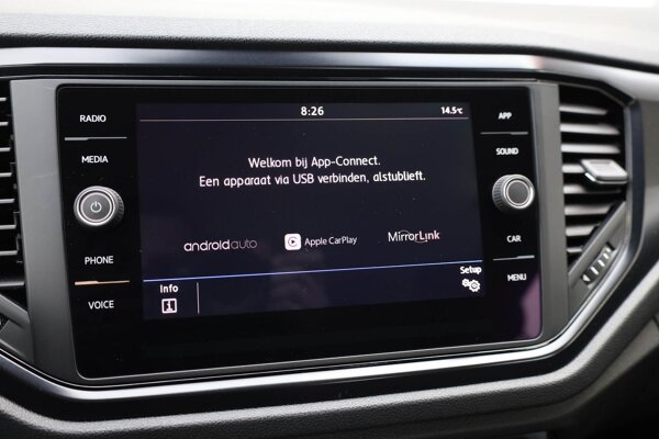 Apple Carplay/Android Auto