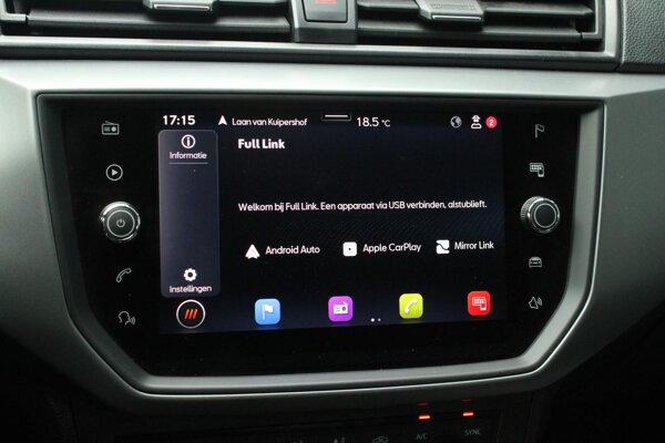 Apple Carplay/Android Auto